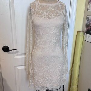 Madden Girl Cream Lace Long Sleeve Dress